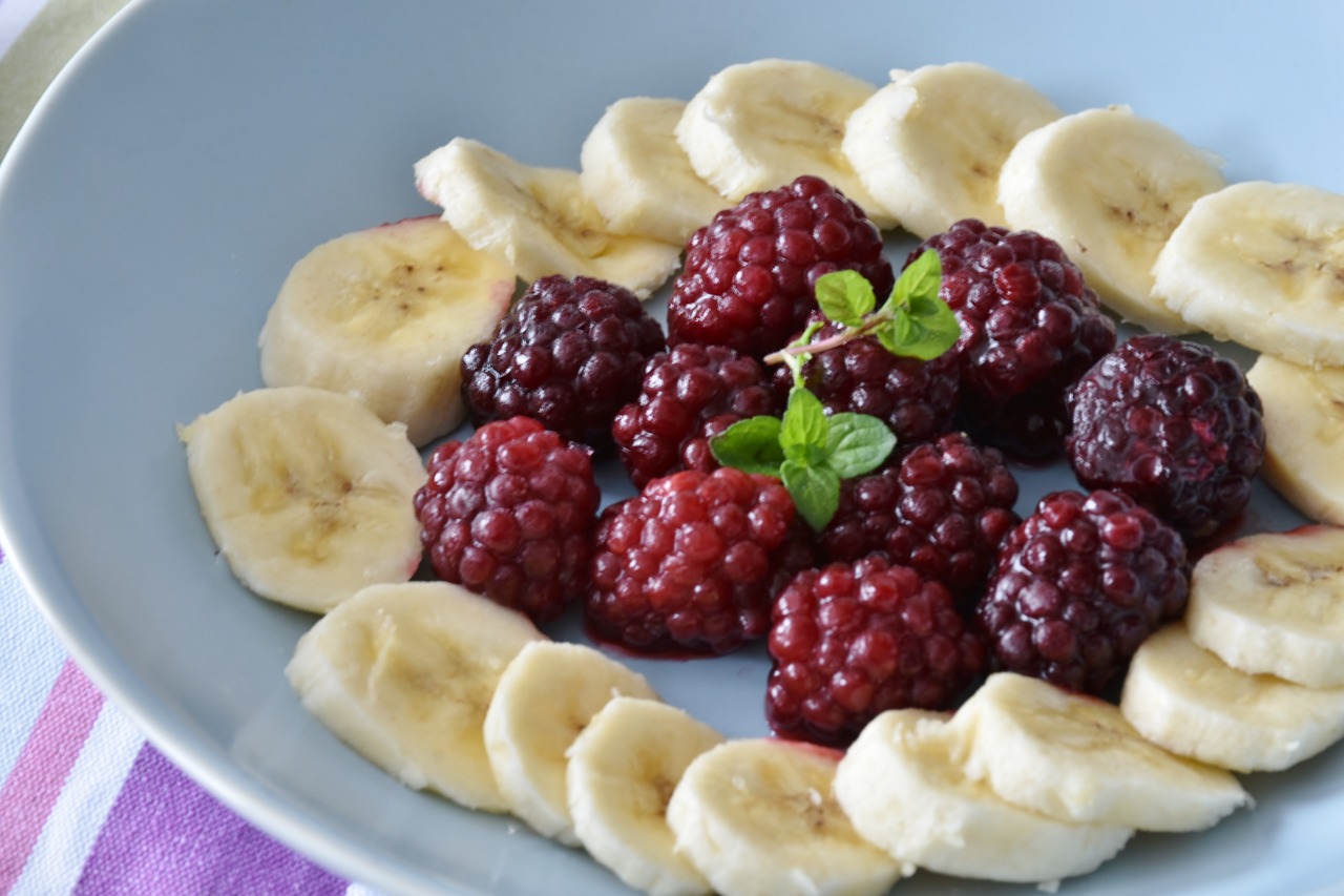 Banana Berry nut-n-honey Smoothie