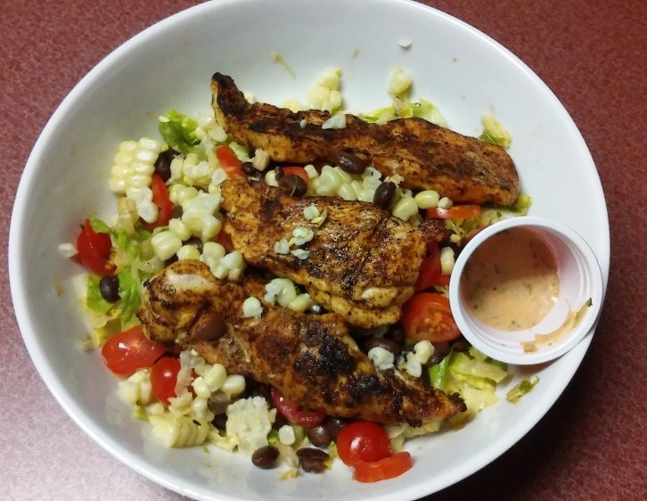 BEST Southwest Grilled Chicken Salad